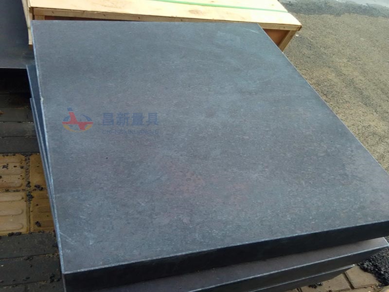 花岗石平板的材质特性和平板保养